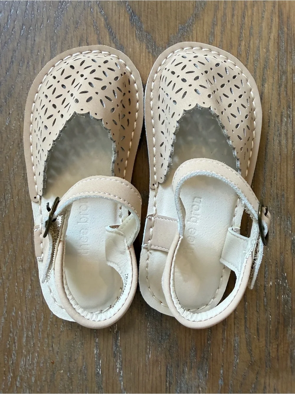 NWOT Thee Bron Toddler Sandals Size 7M